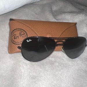 Ray Ban -Metal Aviator (Authentic)